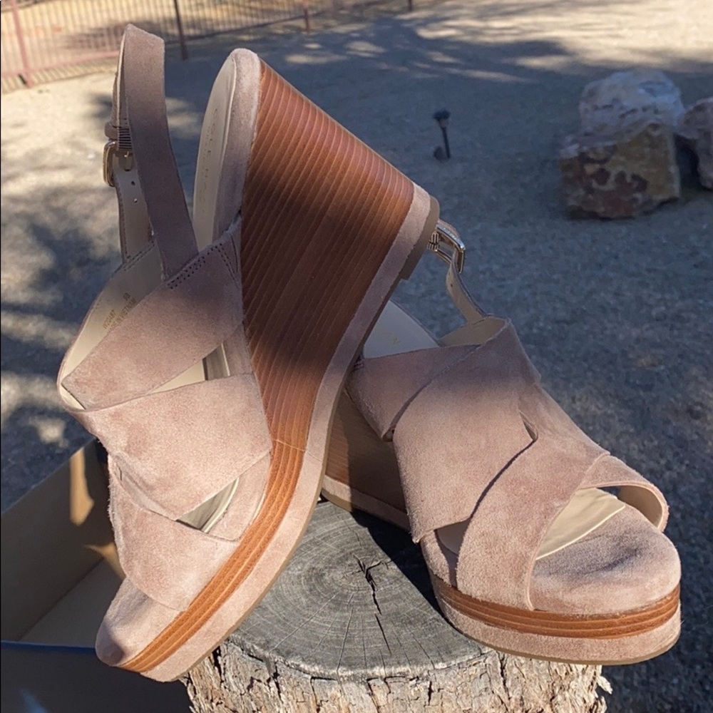 NEW Cole  Haan Wedges